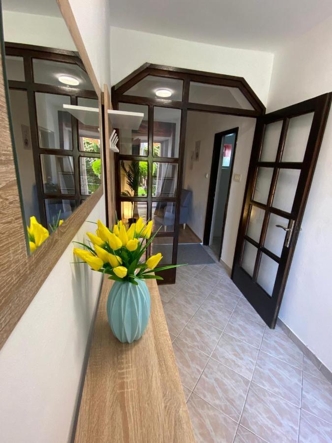 Apartment Dora Zadar Exterior foto