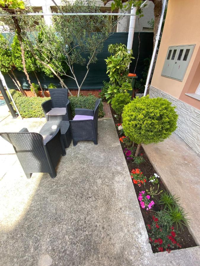 Apartment Dora Zadar Exterior foto